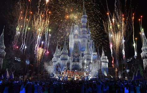 Captivating magical holiday events